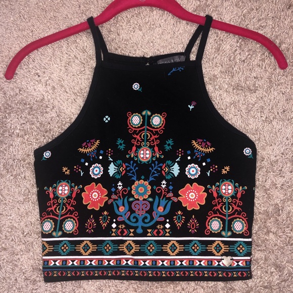 Kendall & Kylie Tops - Kendall & Kylie Crop Top